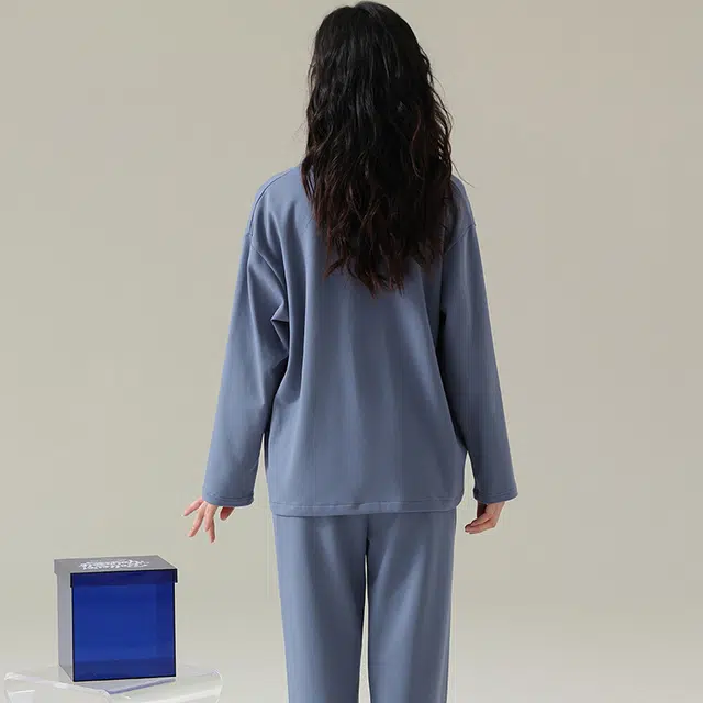 怀尔蔚 翻领单排扣长袖上衣纯色长裤睡衣套装 女款 蓝色