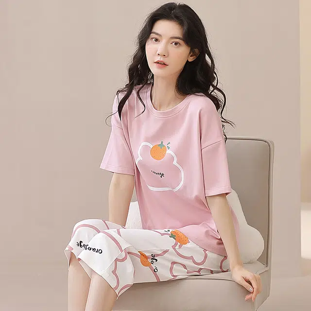 怀尔蔚 可外穿薄款舒适短袖上衣家居服七分裤睡衣套装 女款 图片色