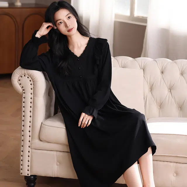 怀尔蔚 长袖舒适薄款家居服睡裙 女款