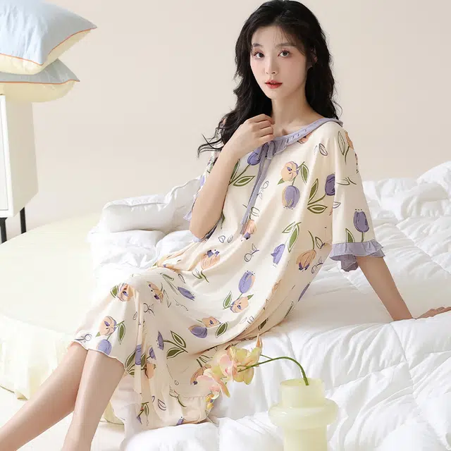 怀尔蔚 花边圆领套头休闲透气短袖睡裙 女款 图片色
