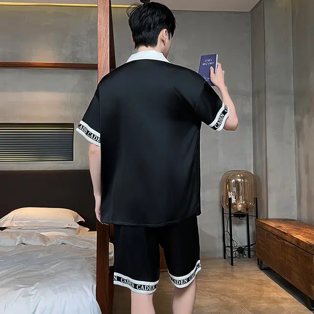 怀尔蔚 可外穿舒适薄款卡通小狗字母翻领开衫短袖睡衣套装 男款 图片色