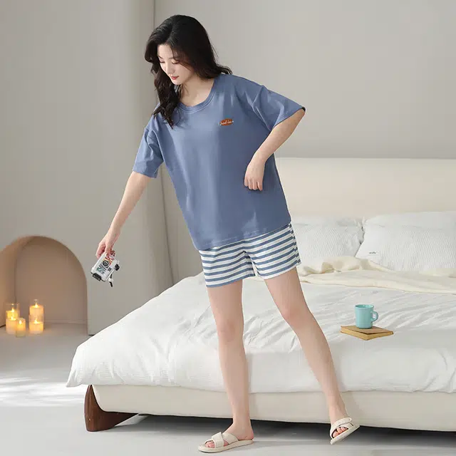 怀尔蔚 可外穿舒适透气短袖上衣条纹家居服三分裤睡衣套装 女款 图片色