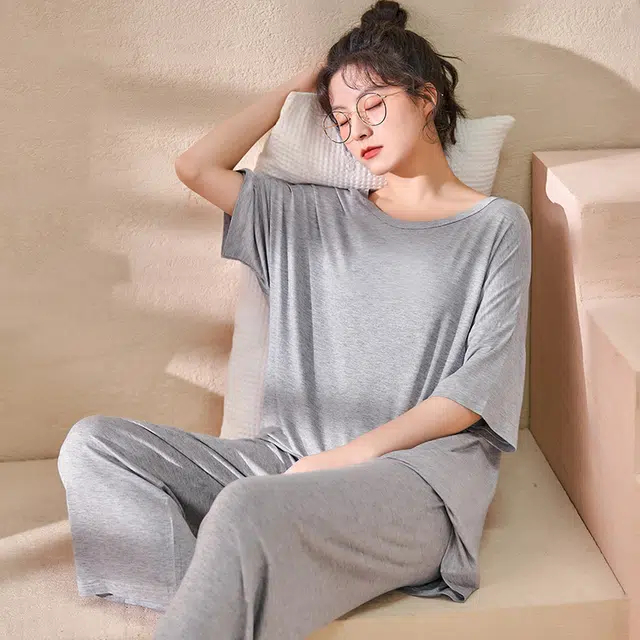 怀尔蔚 宽松休闲圆领套头薄款透气睡衣套装 女款 灰色