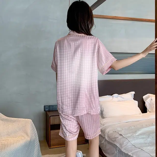 怀尔蔚 个性甜美休闲舒适睡衣套装 女款 粉色