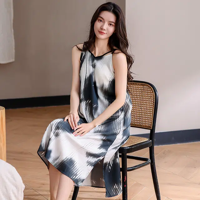 怀尔蔚 舒适薄款居家服无袖吊带睡裙 女款
