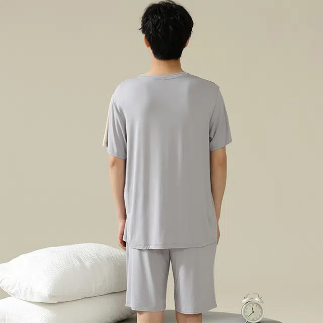 怀尔蔚 简约休闲短袖舒适薄款透气短裤睡衣套装 男款 浅灰色