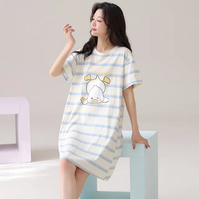 怀尔蔚 舒适时尚简约休闲居家带胸垫睡裙 女款