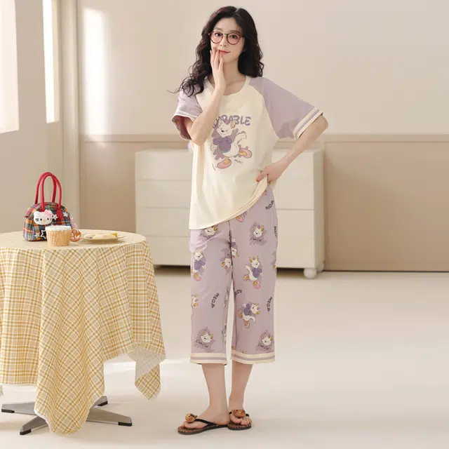 怀尔蔚 可外穿舒适薄款居家服短袖七分裤睡衣套装 女款