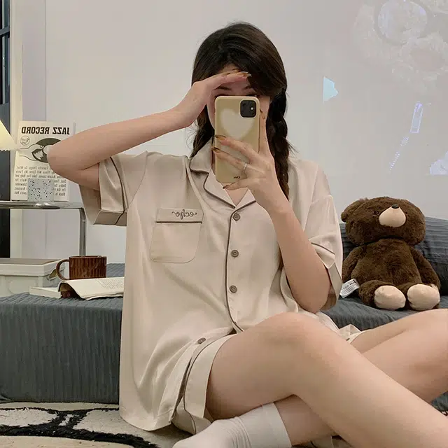 怀尔蔚 舒适透气凉感短袖上衣可外穿三分裤睡衣套装 女款 图片色