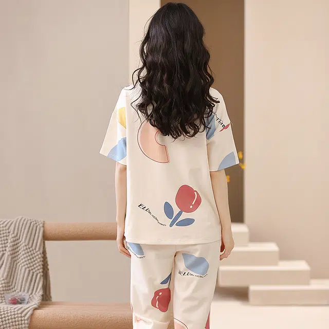 怀尔蔚 可外穿舒适薄款短袖上衣家居服七分裤睡衣套装 女款 图片色