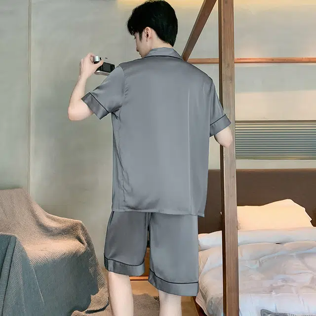 怀尔蔚 高级感简约舒适翻领休闲上衣短袖亲肤透气可外穿家居服短裤长裤睡衣套装 男款 蓝色