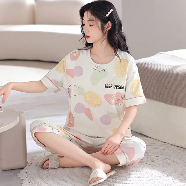 怀尔蔚 可爱卡通印花休闲薄款透气短袖七分裤睡衣套装 女款 图色