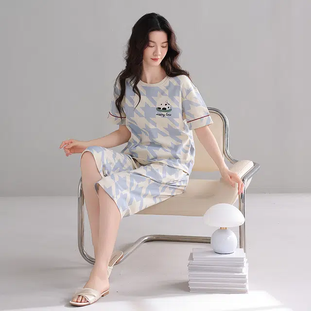 怀尔蔚 薄款短袖七分裤可外穿舒适透气睡衣套装 女款 图片色