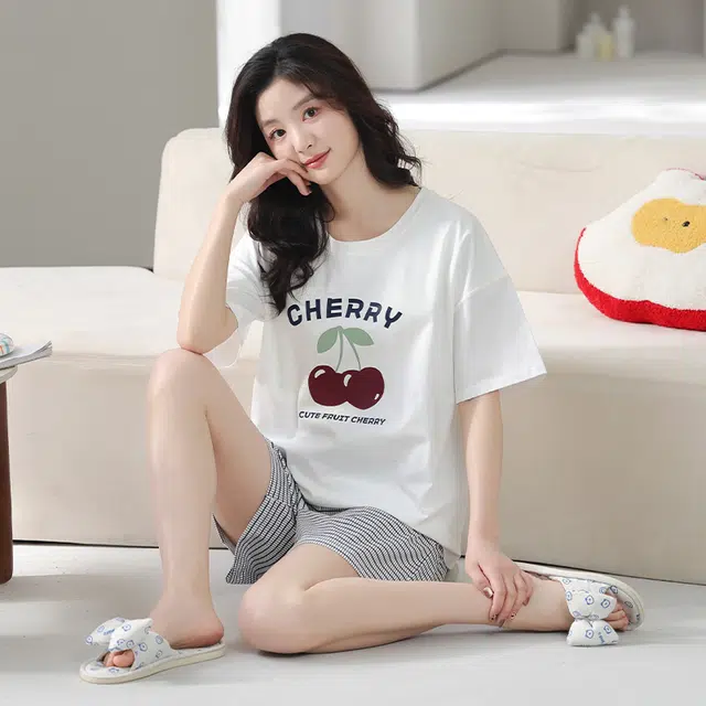 怀尔蔚 可外穿舒适短袖上衣家居服透气三分裤睡衣套装 女款 图片色