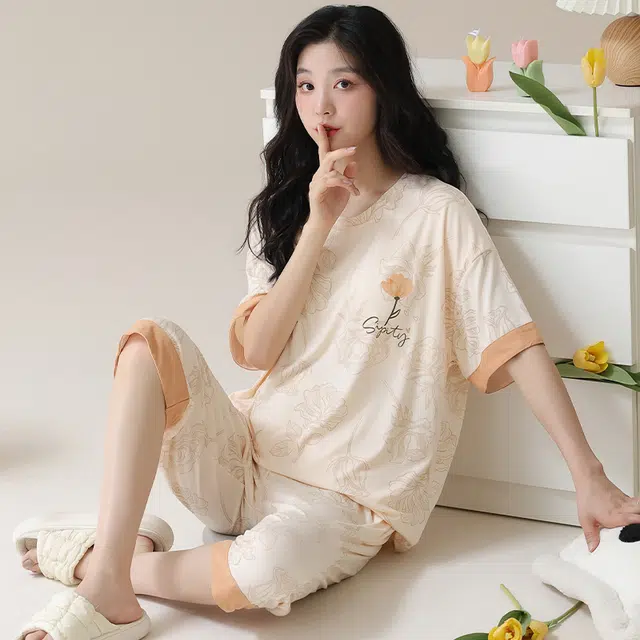 怀尔蔚 舒适圆领套头休闲薄款透气短袖上衣松紧腰短裤睡衣套装 女款 杏色