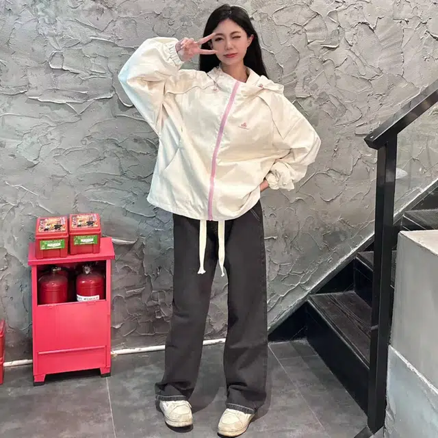 普鲁士多特蒙德 美式基础款复古高街废土风水洗做旧垂感柔软休闲宽松百搭中腰日常通勤直筒牛仔裤 男女同款
