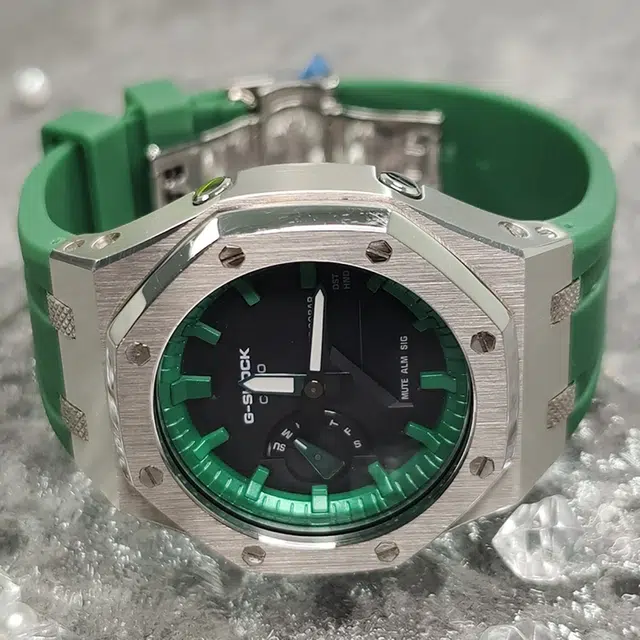 CASIO GA-2100-1A1
