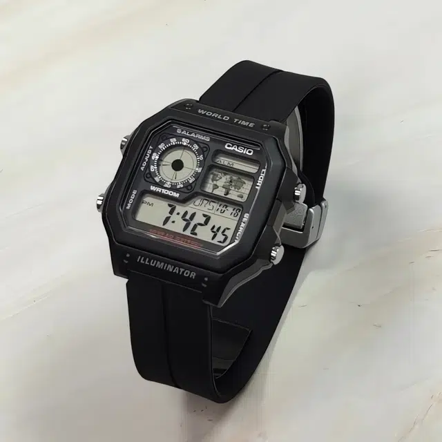 Casio AE-1200WH-1A