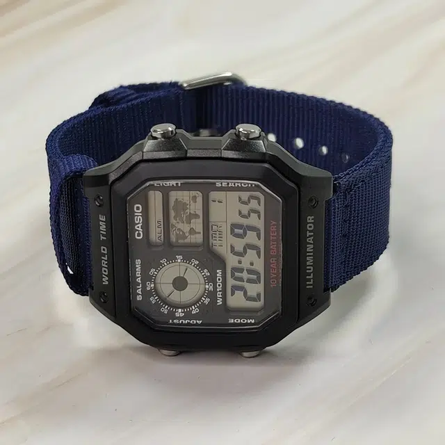 CASIOYOUTH 10 AE-1200WH-1A