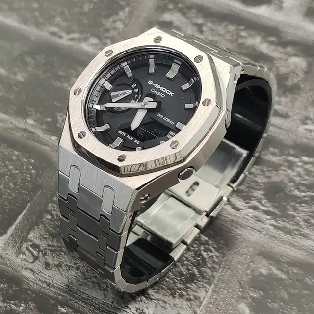 CASIO 200 GA-2100-1A1