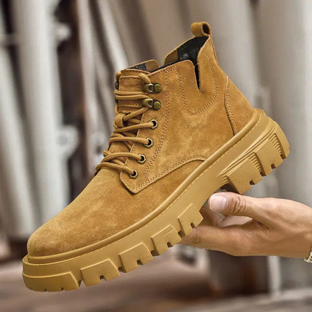 公牛雷霆 头层牛皮 通勤百搭 经典舒适潮流个性 短筒 马丁靴 男款