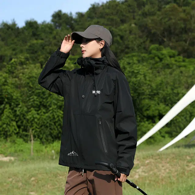 雅鹿  美式山系高街潮流印花户外夹克外套连帽纯色高级感休闲宽松  防水防风冲锋衣 男女同款