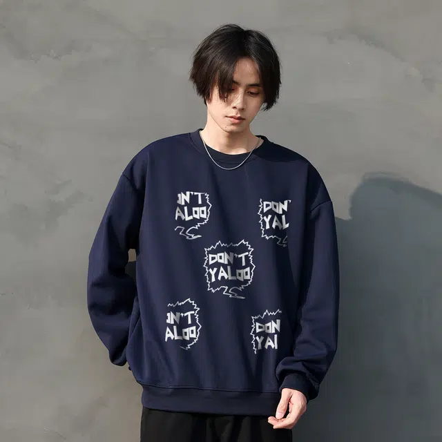 雅鹿 慵懒卡通字母涂鸦宽松休闲落肩套头圆领卫衣 男女同款