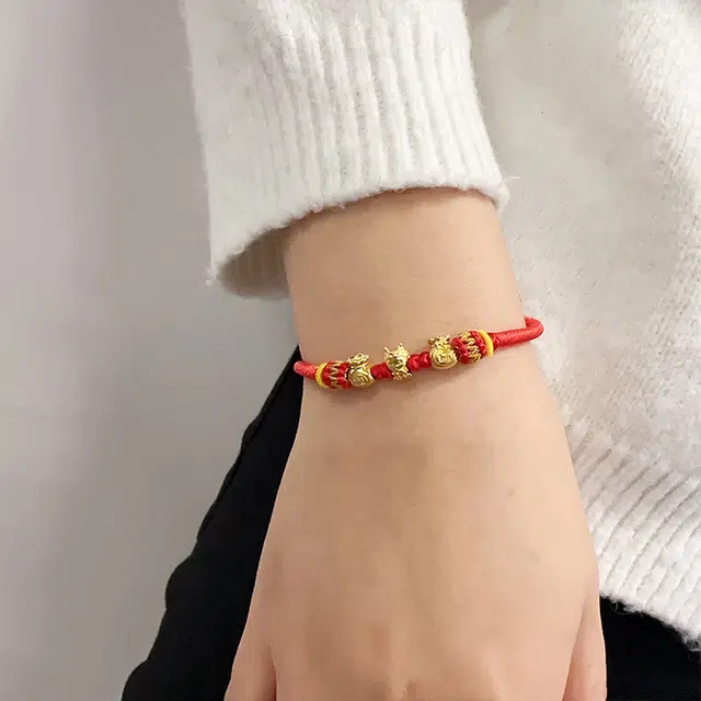 敦煌博物馆 小金龙福气满满红绳 足金 一口价 黄金手链 女款