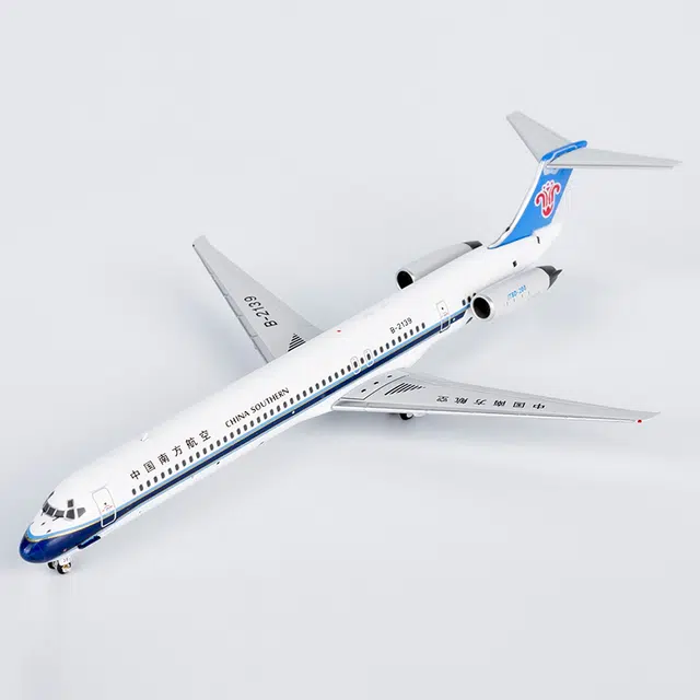 MD-82 B-21391400