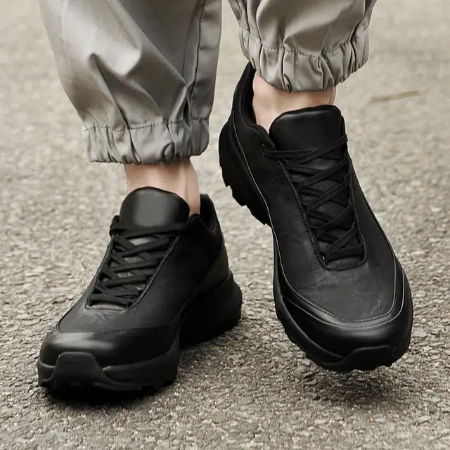 头层牛皮 防滑舒适轻便透气时尚潮流百搭耐磨 男士休闲 男款