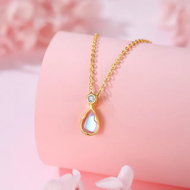 hkgd 18K