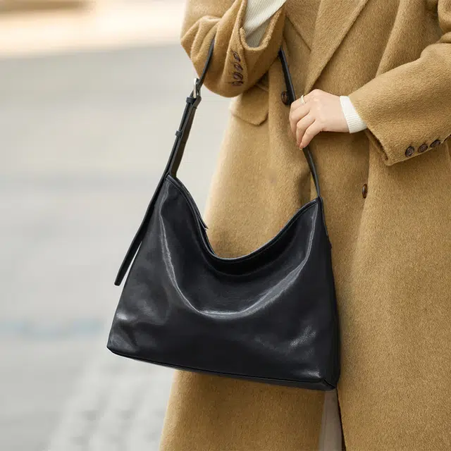ZOOLER Tote