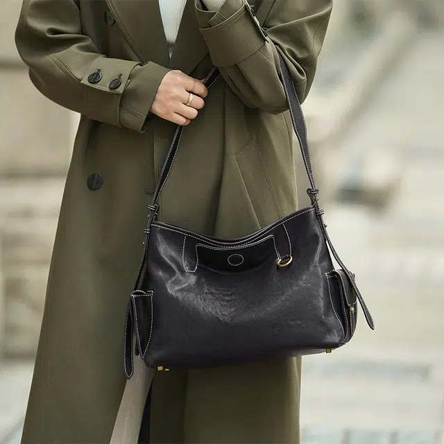 ZOOLER Tote