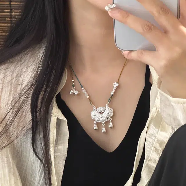 S999