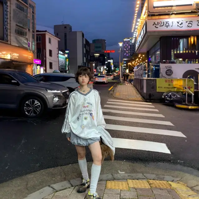 TENNE GIRL