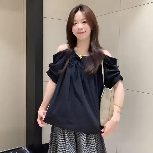 TENNE GIRL T