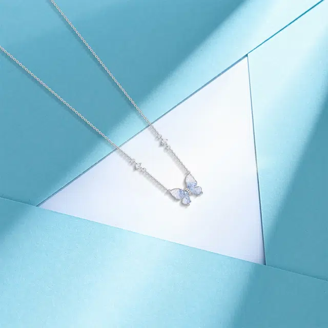 【纯银999 | 星光蝴蝶】 六桂福珠宝 小众设计经典百搭学生日常高级感简约精致轻奢平安通勤约会温柔气质可调节锁骨链#好运 足银 项链 女款