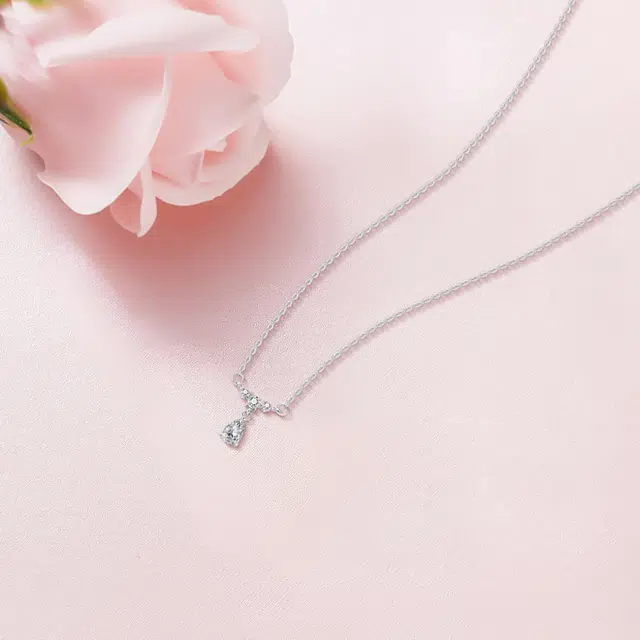 【纯银999】 六桂福珠宝 海洋之心 小众设计经典百搭精致高级感简约学生日常时尚轻奢约会通勤温柔气质可调节锁骨链 足银 项链 女款