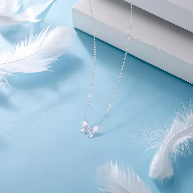 【纯银999 | 星光蝴蝶】 六桂福珠宝 小众设计经典百搭学生日常高级感简约精致轻奢平安通勤约会温柔气质可调节锁骨链#好运 足银 项链 女款