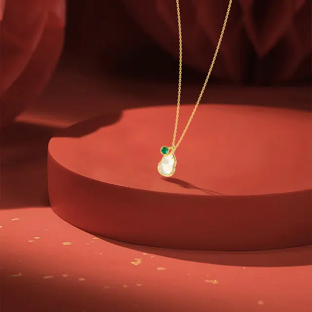 六桂福珠宝 葫芦 新中式平安百搭国潮气质浪漫招财吉祥福禄高级感日常通勤风约会通勤学生#好运 玉髓 项链 女款