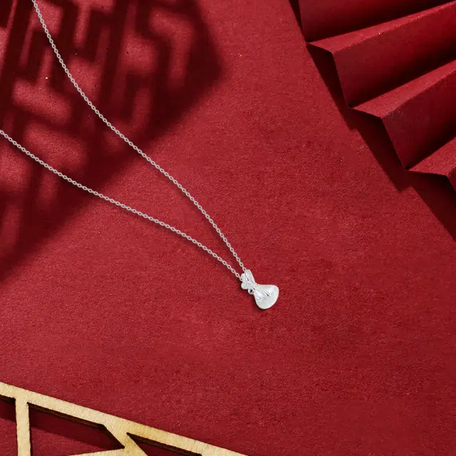 【纯银999】 六桂福珠宝 转运福袋 经典百搭小众设计精致高级感简约学生日常时尚轻奢约会通勤温柔气质可调节锁骨链#好运 足银 项链 女款