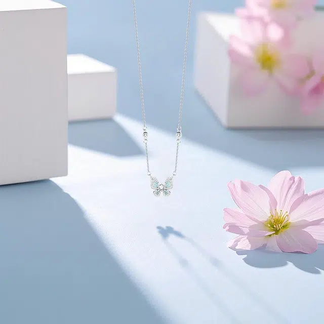 【纯银999】 六桂福珠宝 蝴蝶星光 小众设计经典百搭学生日常高级感简约精致轻奢转运约会通勤温柔气质可调节锁骨链#好运 足银 项链 女款