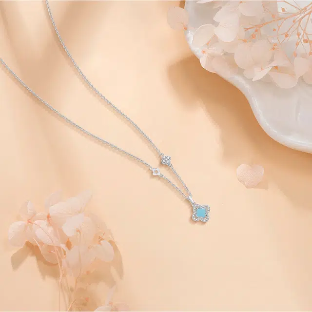 【纯银999】 六桂福珠宝 四叶草 小众设计经典百搭学生日常简约高级感精致轻奢转运约会通勤温柔气质可调节锁骨链 足银 项链 女款