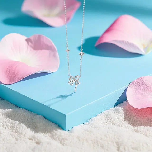 【纯银999】 六桂福珠宝 四叶草 小众设计经典百搭高级感学生日常精致简约轻奢转运约会通勤温柔气质可调节锁骨链  足银  项链 女款