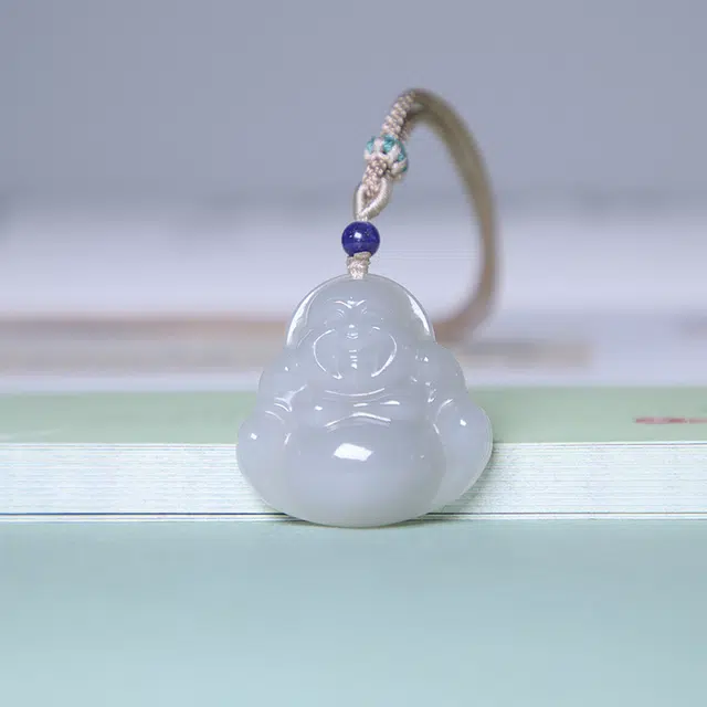 匠心琢玉 精雕笑佛弥勒佛 好运国风新潮 简约轻奢 和田玉项链 烟紫 女款