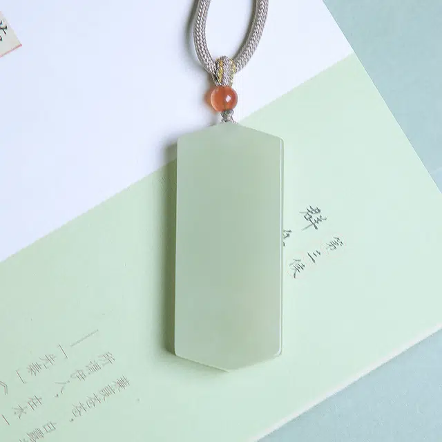 匠心琢玉 新中式国风经典释迦摩尼吊坠 和田玉 项链 男女同款情侣款 青白玉