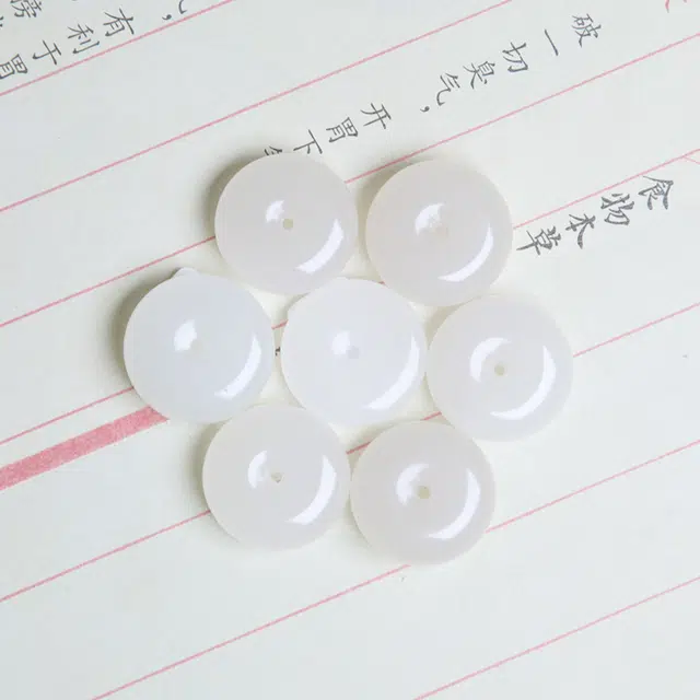 匠心琢玉 新中式国风简约小众淡藕粉色平安扣 和田玉 项链 儿童款 青白玉