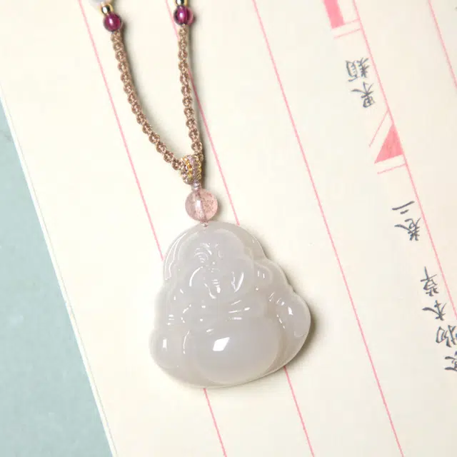 匠心琢玉 藕粉色笑佛 新中式 国风新潮 和田玉 项链 女款 青玉