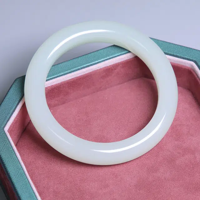 58.2mm