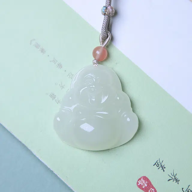 匠心琢玉 简约轻奢 国风新潮 笑佛吊坠 弥勒佛 和田玉项链 白玉/青白玉 女